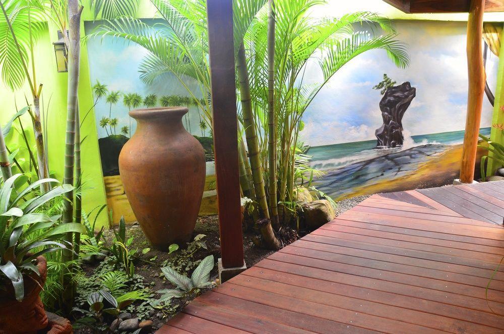 Physis Caribbean Bed & Breakfast Puerto Viejo de Talamanca Buitenkant foto