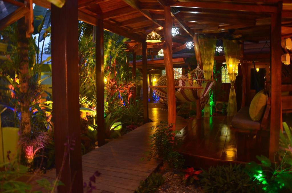 Physis Caribbean Bed & Breakfast Puerto Viejo de Talamanca Buitenkant foto
