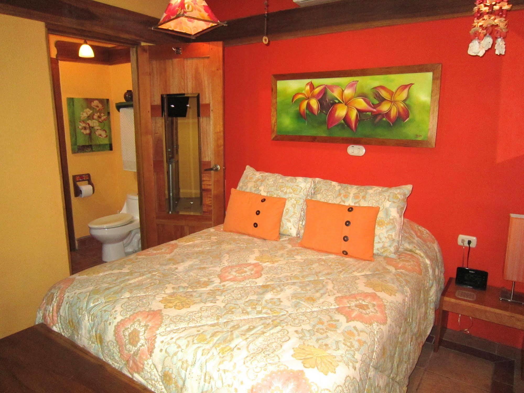 Physis Caribbean Bed & Breakfast Puerto Viejo de Talamanca Buitenkant foto