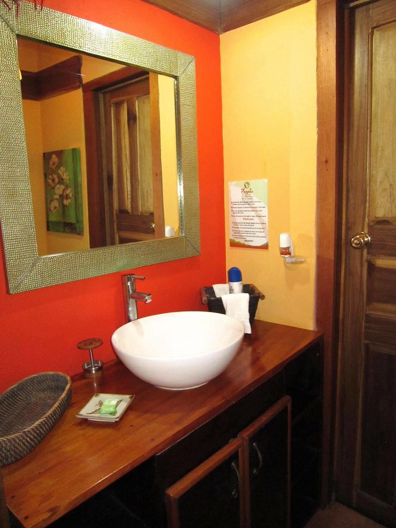 Physis Caribbean Bed & Breakfast Puerto Viejo de Talamanca Buitenkant foto