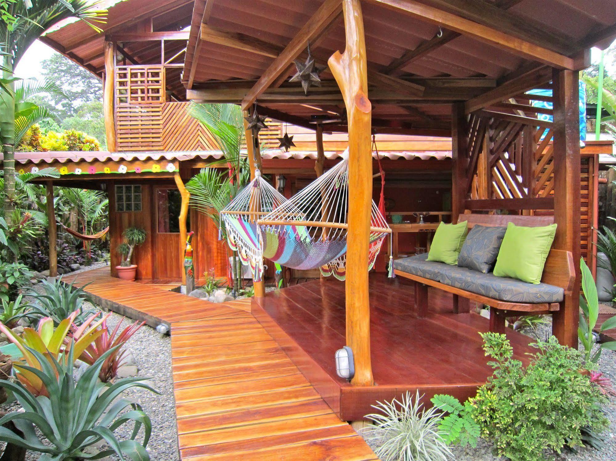 Physis Caribbean Bed & Breakfast Puerto Viejo de Talamanca Buitenkant foto