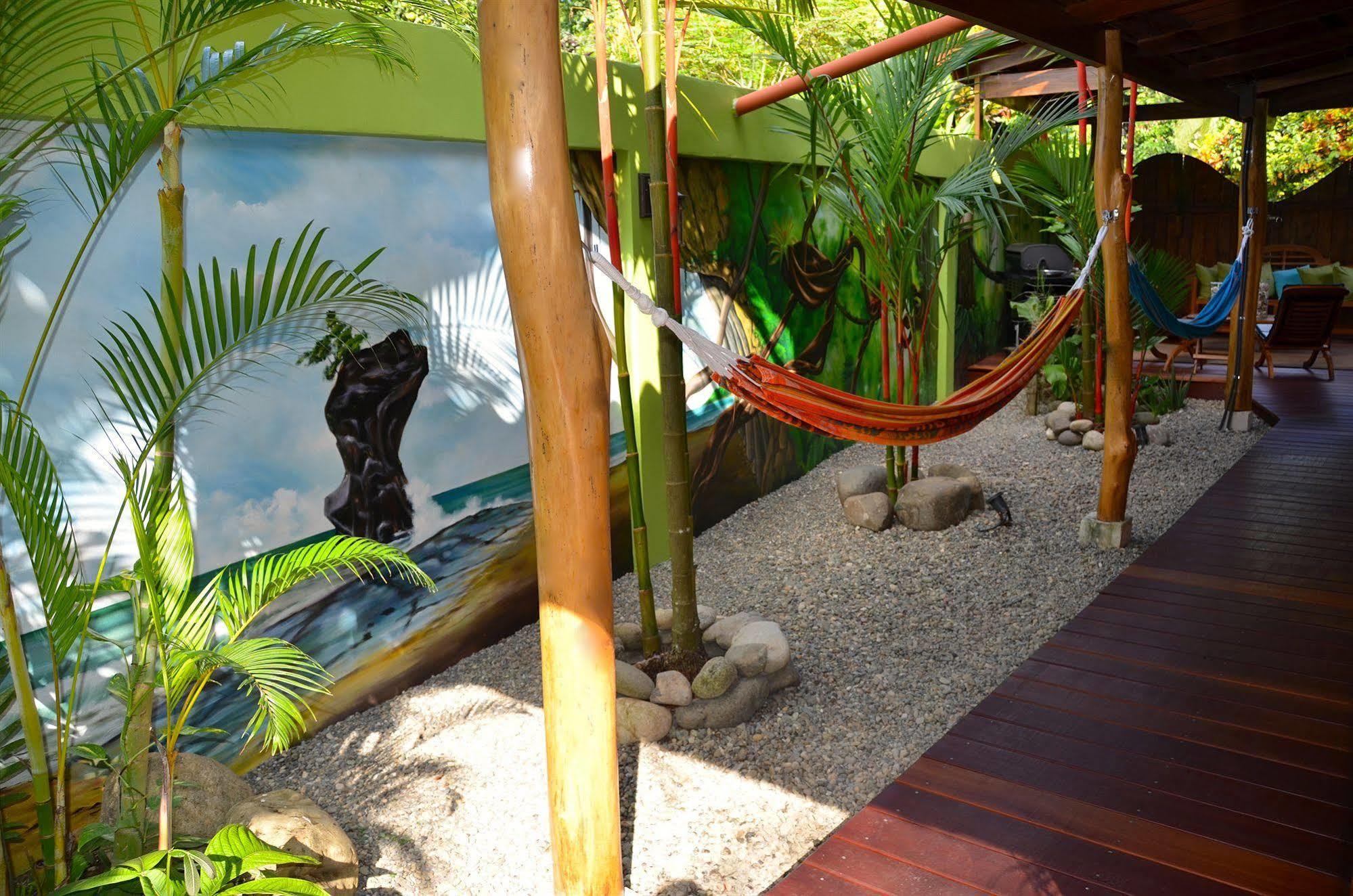 Physis Caribbean Bed & Breakfast Puerto Viejo de Talamanca Buitenkant foto