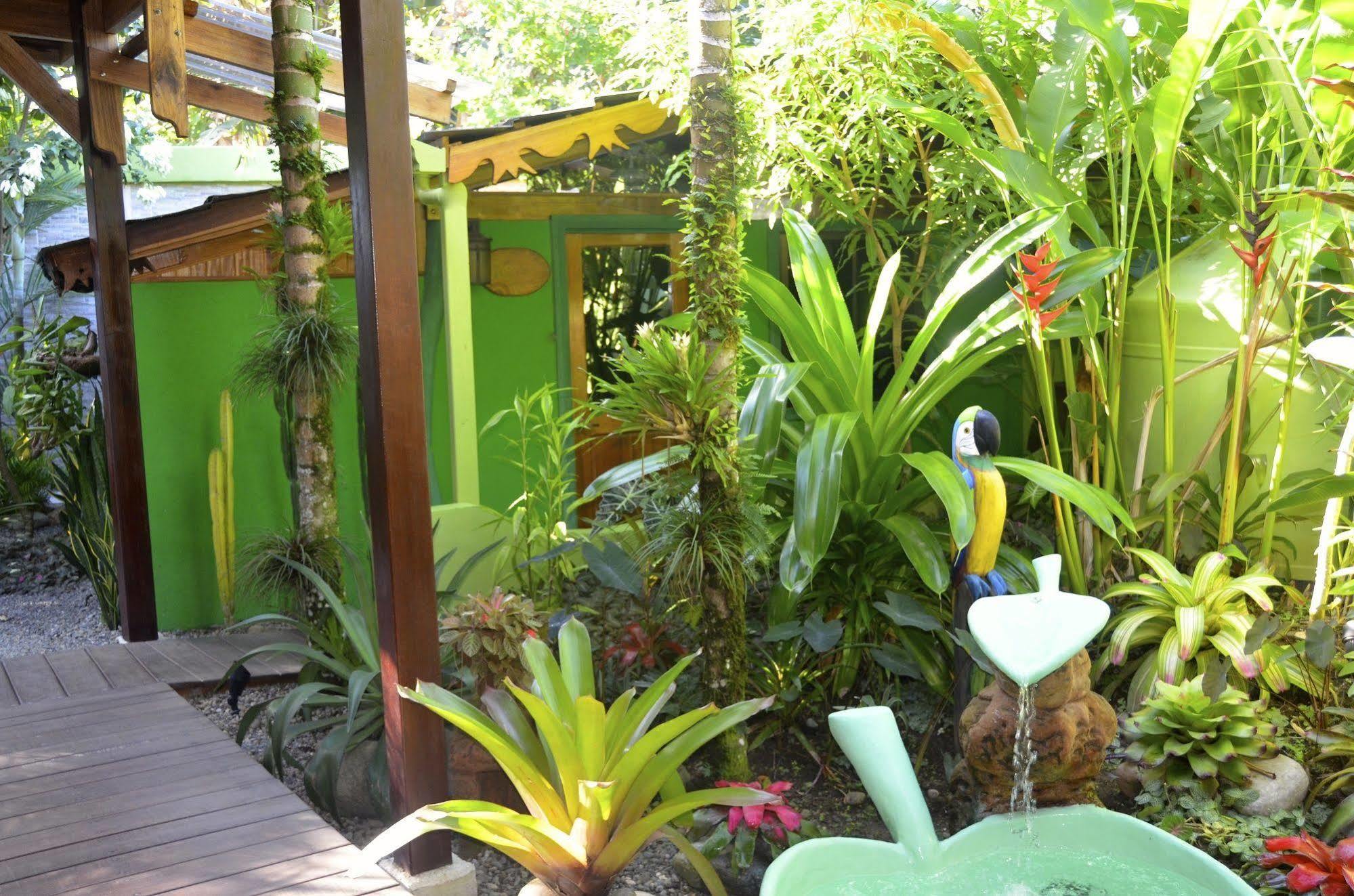 Physis Caribbean Bed & Breakfast Puerto Viejo de Talamanca Buitenkant foto